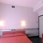 Derby Hotel