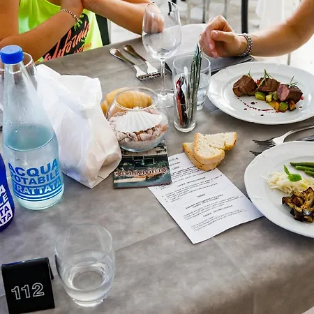 德尔比酒店 酒店 4*