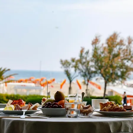 德尔比酒店 酒店 4*