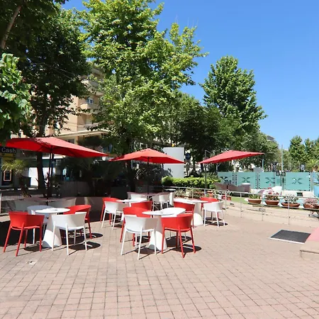 Hotel Derby 4*