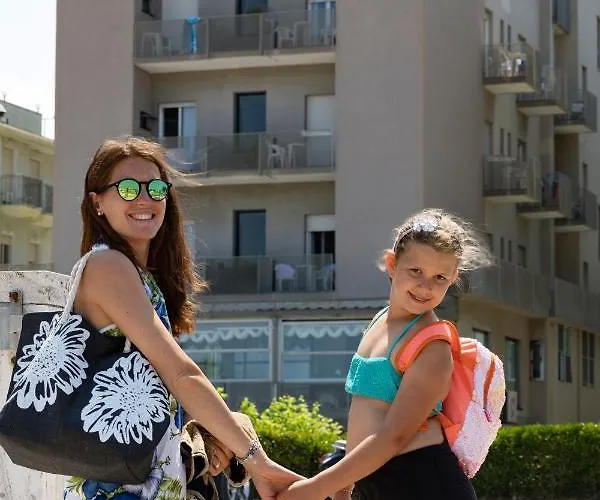 Derby 4* רימיני